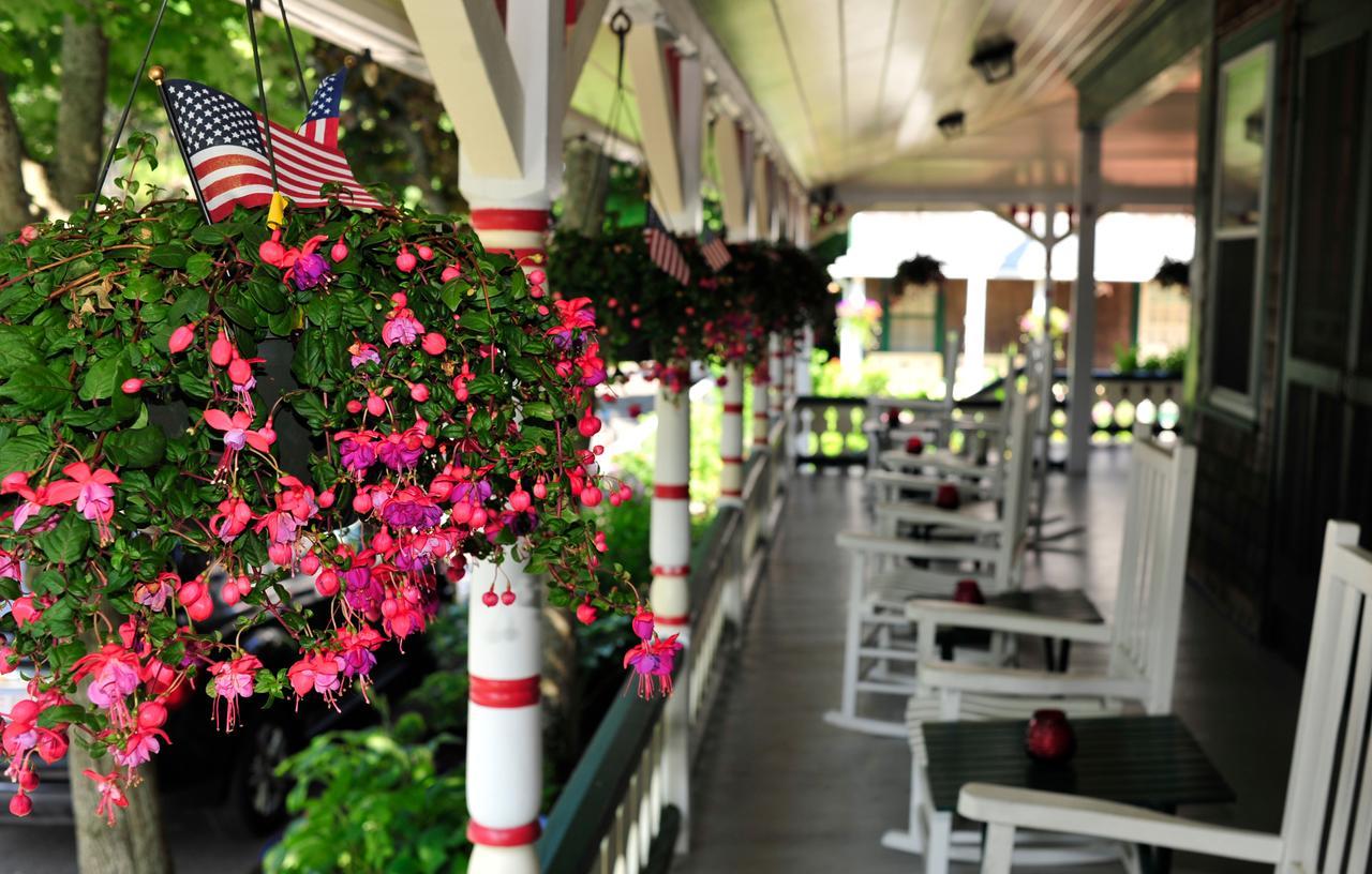 Pequot Hotel Oak Bluffs Exterior photo